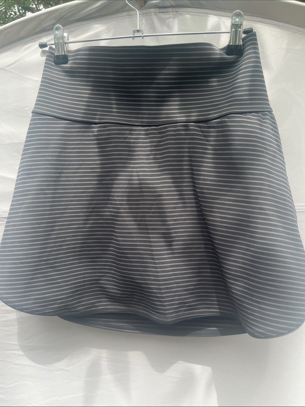 HALARA Black & White Striped Skort